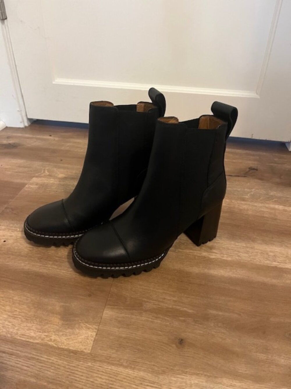 See by Chloe Black Leather Chelsea Boots Women's 9.6 | IT 39.5